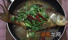 家常烧鱼的做法窍门 自己做家常烧鱼的方法
