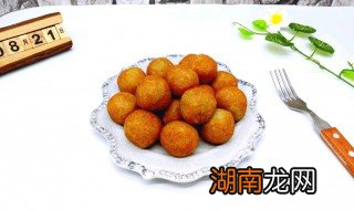 土豆杏仁球如何做 土豆杏仁球做法介绍