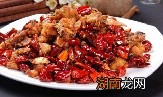 如何做辣子鸡 如何做辣子鸡丁好吃
