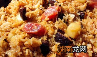 如何做香肠土豆焖饭