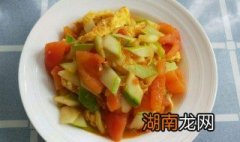 西葫芦炒西红柿的做法 西葫芦炒西红柿的做法简单介绍