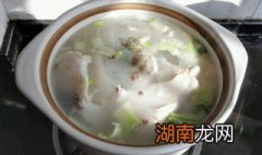 清炖鲈鱼的做法 怎么做清炖鲈鱼