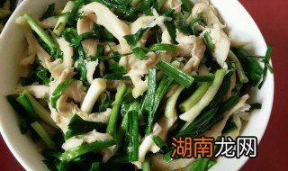 青蒜炒平菇教程 青蒜炒平菇的做法介绍