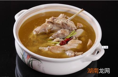 吃鸽子有什么好处 眼不花血管通精神足