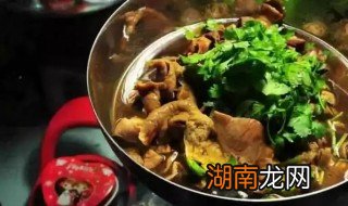 卤煮火烧的做法和配料 卤煮火烧的做法