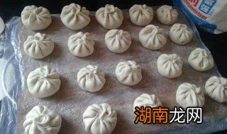 小笼包制作方法 怎么做好吃的小笼包
