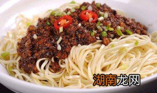 豆瓣炸酱面的做法 豆瓣炸酱面怎么做