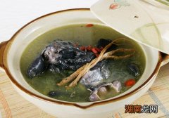 女性吃乌鸡有什么好处 乌鸡汤这么喝才好
