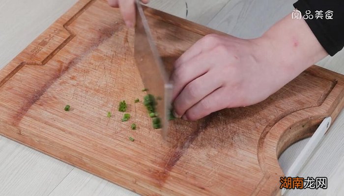 水汆鸡肉丸子的做法,水汆鸡肉丸子怎么做
