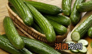 黄瓜炒木耳的做法 黄瓜炒木耳怎样做