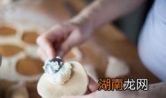 饺子调馅的步骤 饺子这样调馅最好吃