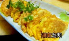 摊蛋饺方法 蛋饺的做法