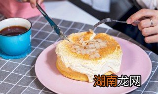 爆浆榴莲蛋糕的制作方法
