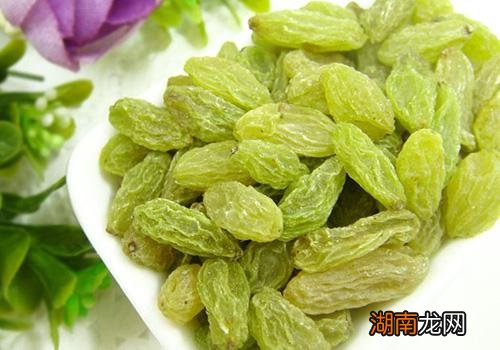 经期可以吃葡萄干吗 经期吃葡萄干有什么好处