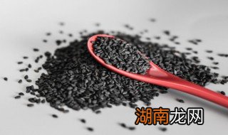 黑糯米芝麻糊如何做 黑糯米芝麻糊的做法