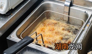 鱼丸怎样炸才不会爆开 教你油炸鱼丸不爆炸的做法技巧