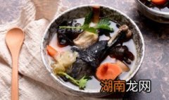 蒜香菌菇鸡腿汤的做法 蒜香菌菇鸡腿汤的做法步骤