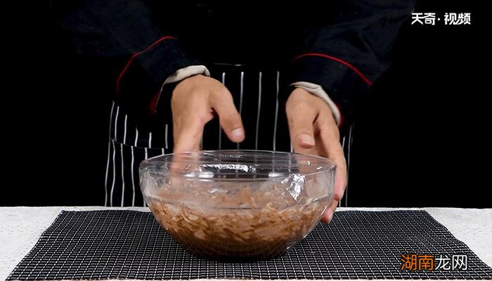 巧克力玛德琳的做法 巧克力玛德琳怎么做