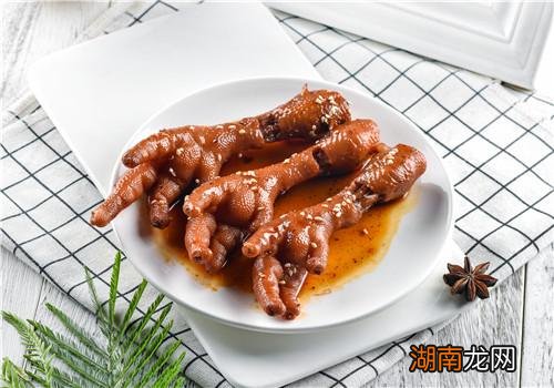 鸡爪怎么做好吃 卤鸡爪的做法