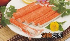 仿蟹棒是用什么做的 使用的什么做成的蟹棒