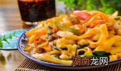 炒刀削面的最简单做法 刀削面怎么炒好吃呢