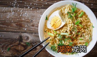 非油炸方便面 非油炸方便面的解释