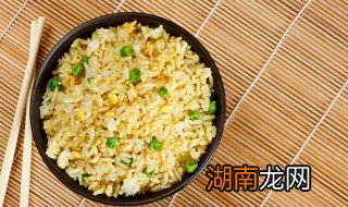 蛋炒饭做法步骤 蛋炒饭家常做法