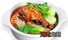 鸡腿米线制作方法 鸡腿米线怎么做好吃