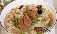 羊肉泡馍是哪个地方的菜 羊肉泡馍是哪里的菜