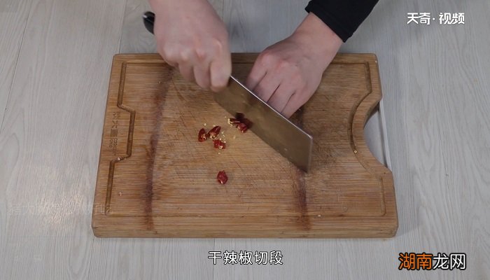 猪大肠的做法 猪大肠如何做比较好吃