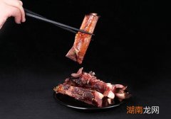 排骨是寒性的吗 炖排骨的家常做法