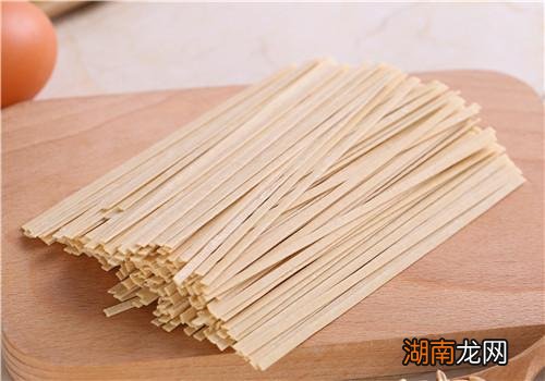 挂面可以放多久 如何挑选挂面