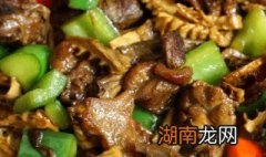 笋干烧鸭如何做 做笋干烧鸭的方法