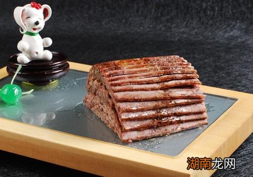 羊肉有点臭味还能吃吗 羊肉有点变味如何处理