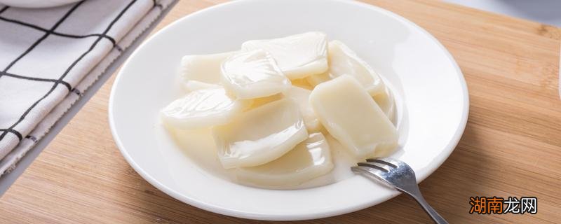 年糕为什么要泡水里 年糕浸水里发糊怎么回事