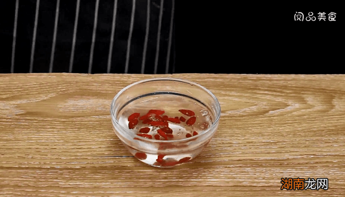 黑鱼白萝卜汤 黑鱼白萝卜汤的做法