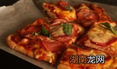 厚底香肠披萨怎么做 厚底香肠披萨的做法