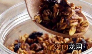 苦杏仁酱怎么做 做苦杏仁酱的方法