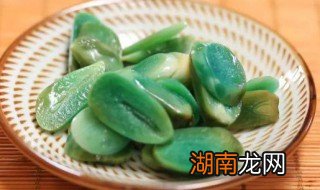 腊八蒜怎么才能腌的绿又脆 腊八蒜腌的绿又脆的技巧介绍