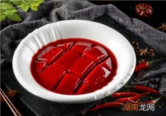 女人吃鸡血会长斑吗 吃鸡血要注意什么