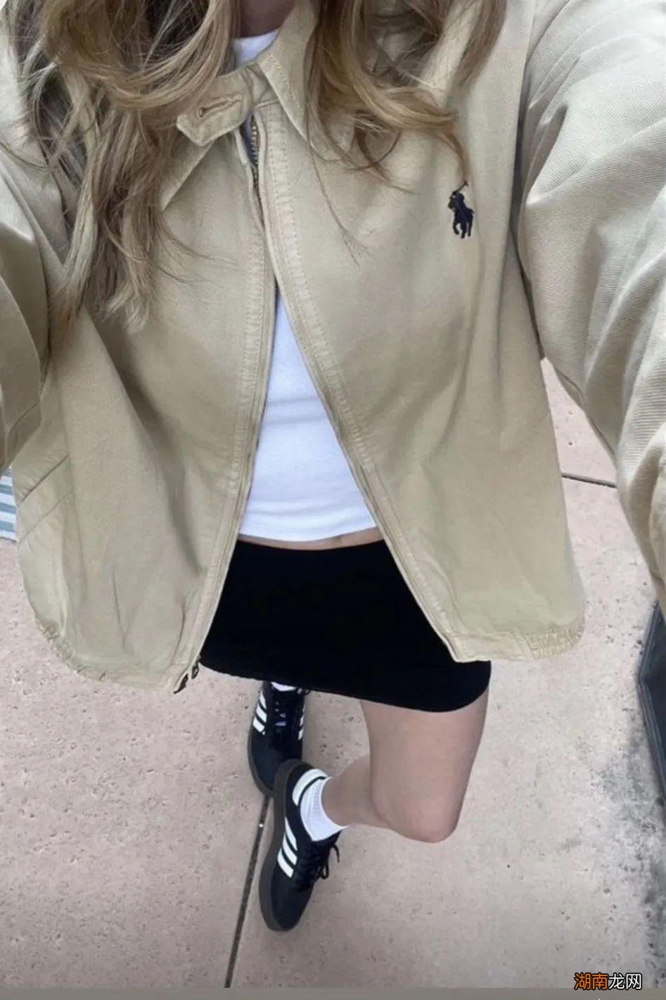 今年的外套，越短越精炼！