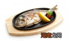 东北炖鱼的家常做法 制作东北炖鱼的方法