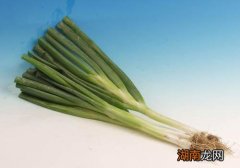 哺乳期能吃葱吗 哺乳期吃葱有什么好处