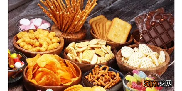 关于白领必备的8种低卡减肥零食