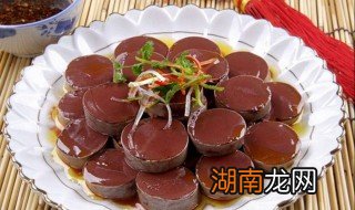 血肠是蒸还是煮好吃 清蒸血肠的做法分享