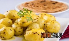 红薯淀粉怎么做肉丸子好吃 红薯粉肉丸做法