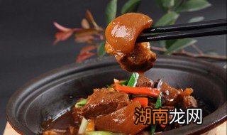 做红烧带皮牛肉的方法 制作红烧带皮牛肉的方法