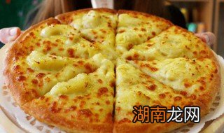 做披萨饼技巧 做披萨饼一般技巧