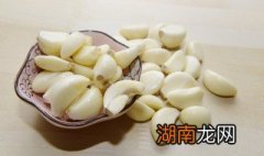 腊八蒜快速腌制的方法 如何快速腌腊八蒜