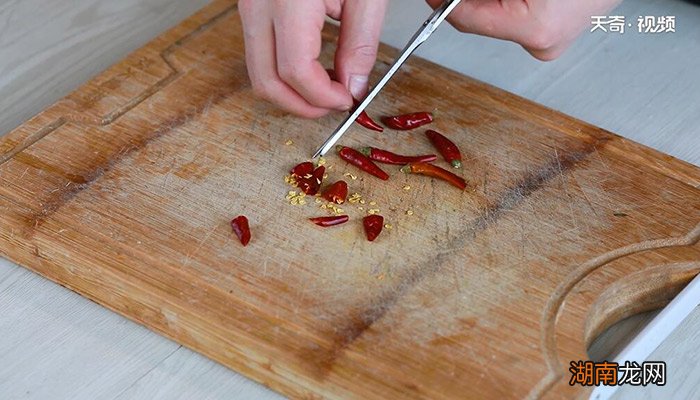 爆炒花蛤的做法 爆炒花蛤怎么做